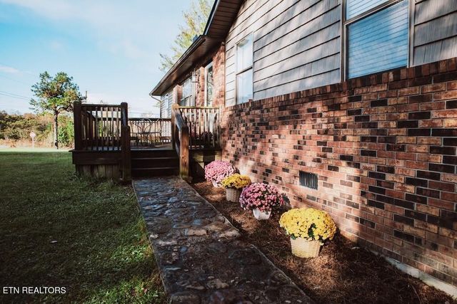 730 Iris Ave, Jamestown, TN 38556