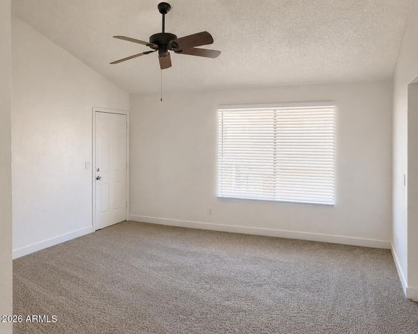4828 W ORANGEWOOD Avenue 131, Glendale, AZ 85301
