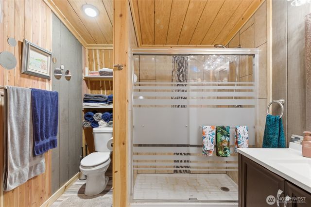 3320 Duckabush Road, Brinnon, WA 98320