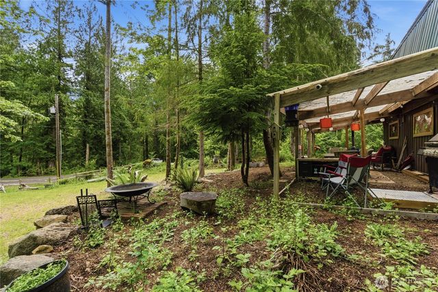 3320 Duckabush Road, Brinnon, WA 98320