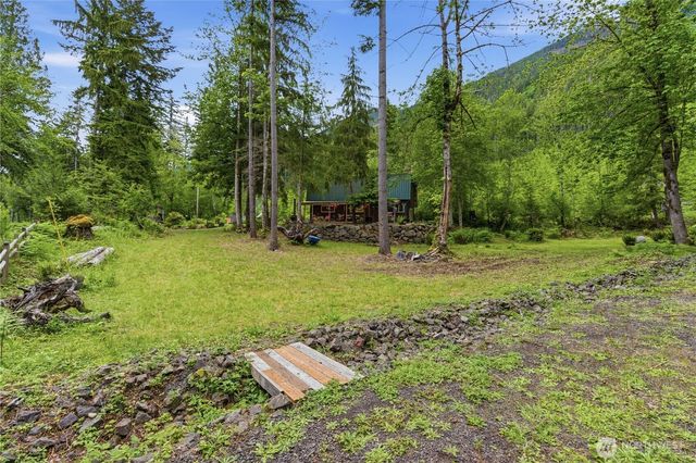3320 Duckabush Road, Brinnon, WA 98320