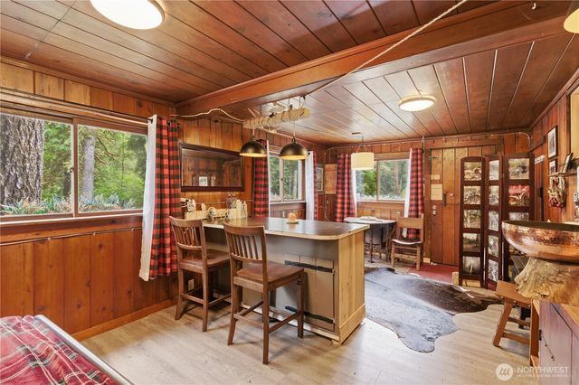 3320 Duckabush Road, Brinnon, WA 98320