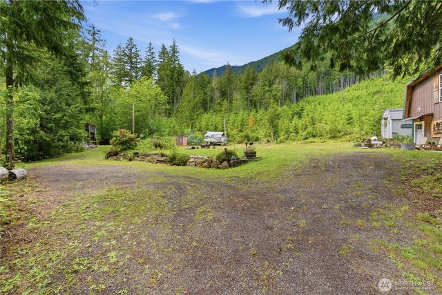 3320 Duckabush Road, Brinnon, WA 98320
