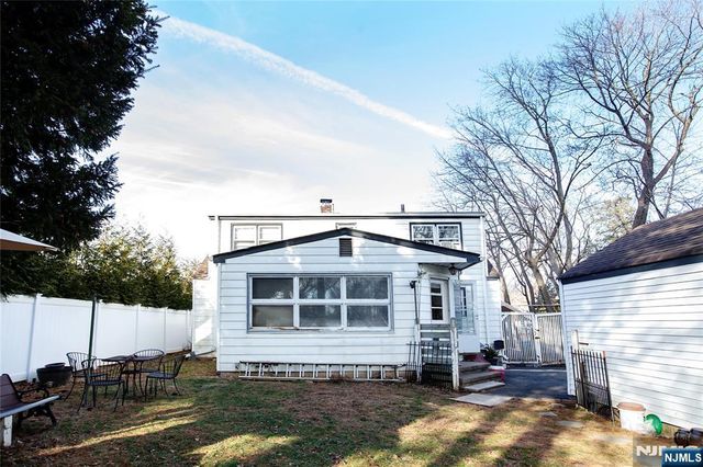 117 Monroe Avenue, River Edge, NJ 07661