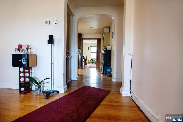 117 Monroe Avenue, River Edge, NJ 07661