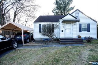 117 Monroe Avenue, River Edge, NJ 07661