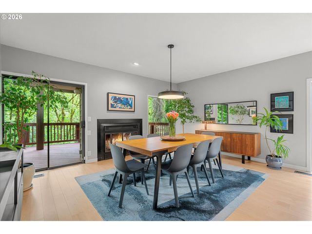 230 S CANBY St, Portland, OR 97219