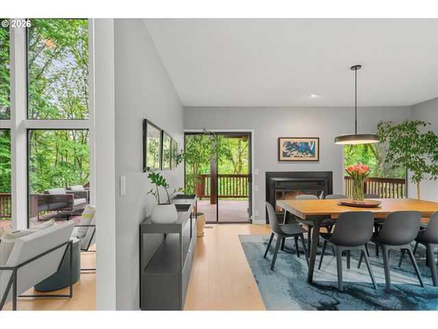 230 S CANBY St, Portland, OR 97219