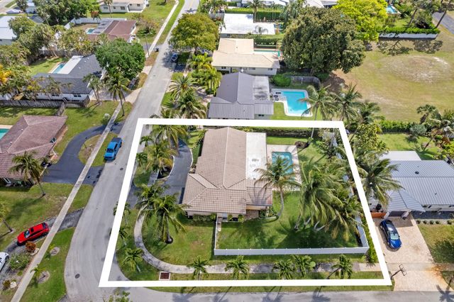1570 SW 10th Street, Boca Raton, FL 33486