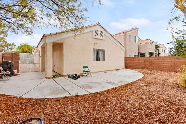 832 Binbrook Drive, Henderson, NV 89052