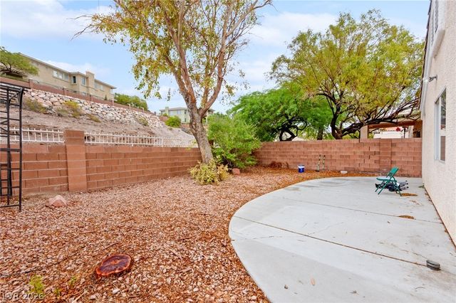 832 Binbrook Drive, Henderson, NV 89052
