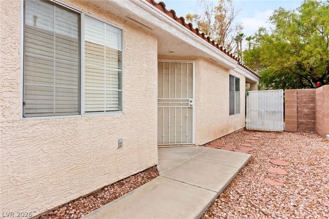 832 Binbrook Drive, Henderson, NV 89052