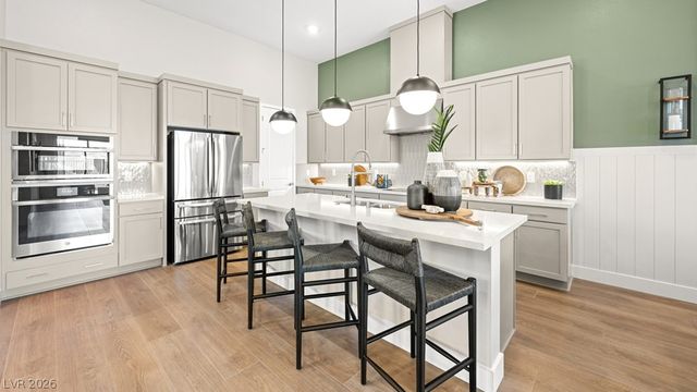 1985 Harmony Gardens Street, Las Vegas, NV 89138