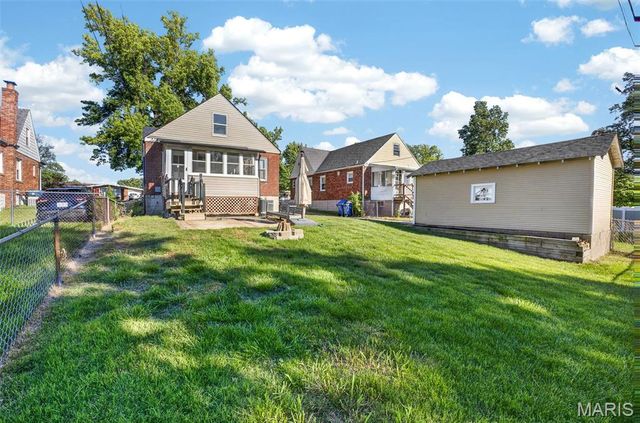 2233 Brown Road, Overland, MO 63114