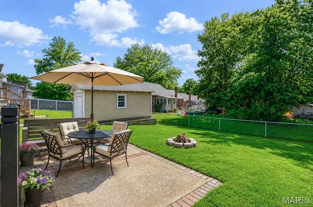 2233 Brown Road, Overland, MO 63114