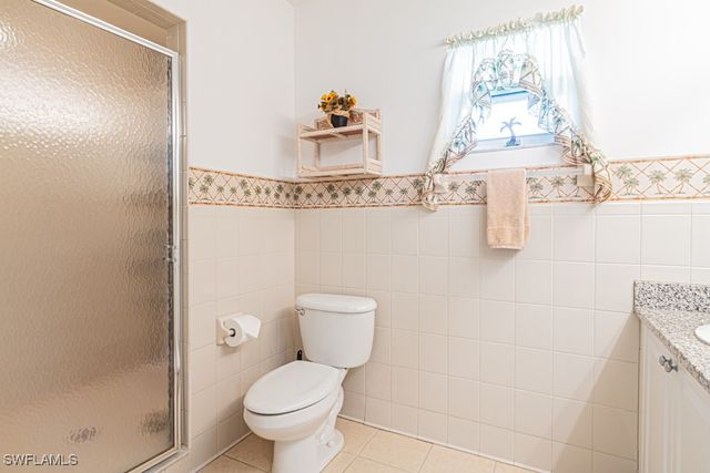 800 S Golf DR N205, Naples, FL 34102