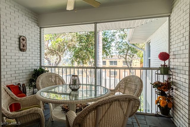 800 S Golf DR N205, Naples, FL 34102