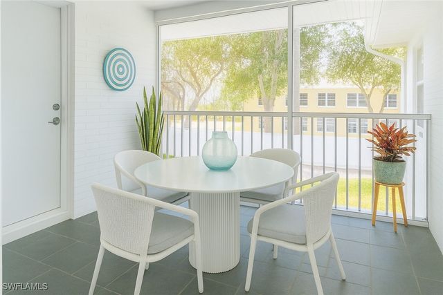 800 S Golf DR N205, Naples, FL 34102