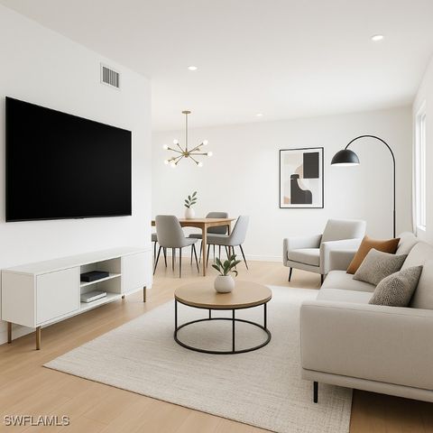 800 S Golf DR N205, Naples, FL 34102