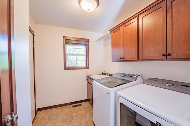 217 Monte Carlo Drive, Eau Claire, WI 54703