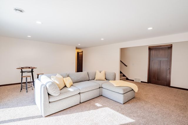 217 Monte Carlo Drive, Eau Claire, WI 54703