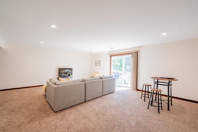 217 Monte Carlo Drive, Eau Claire, WI 54703