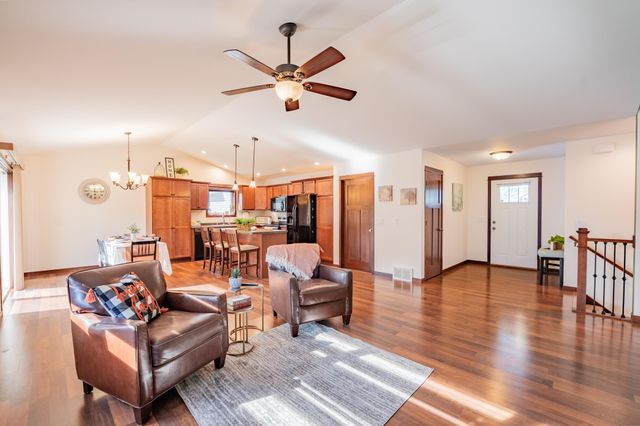 217 Monte Carlo Drive, Eau Claire, WI 54703
