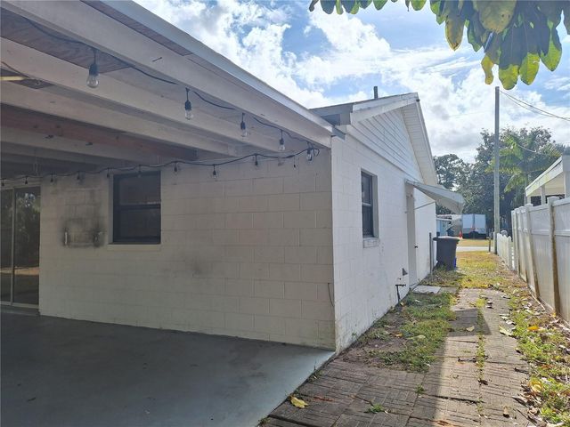 607 EDWARD STREET, New Smyrna Beach, FL 32168