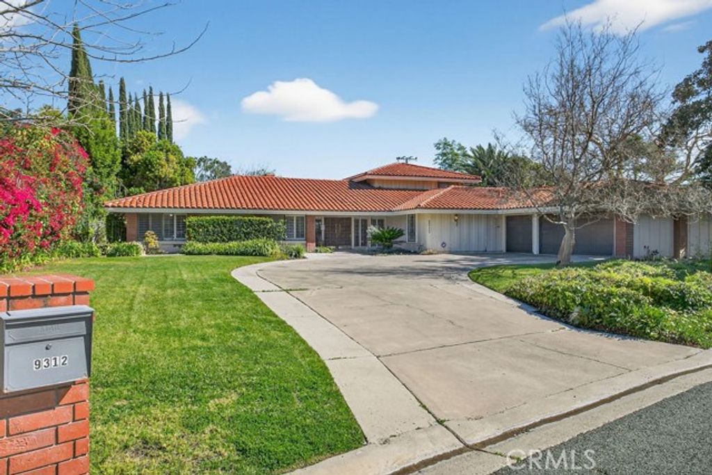 9312 Smoketree, Villa Park, CA 92861