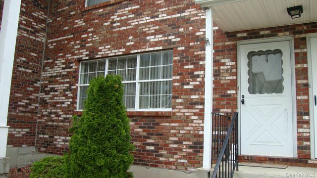 276 Temple Hill Road 2215, New Windsor, NY 12553