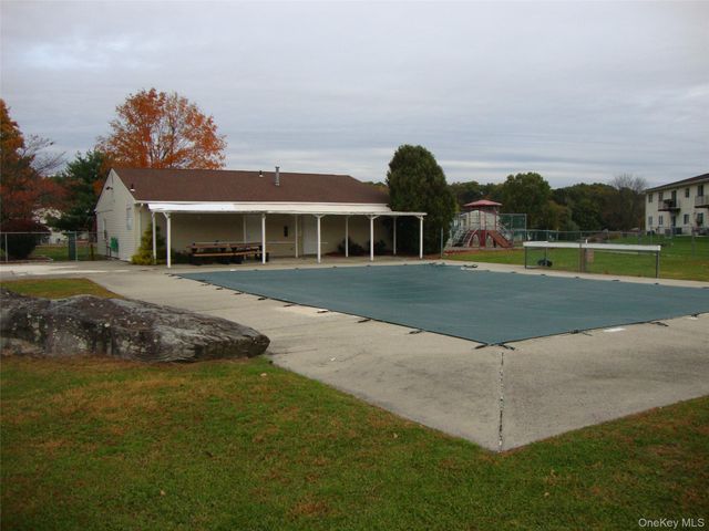 276 Temple Hill Road 2215, New Windsor, NY 12553