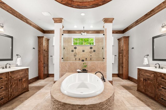 5412 Oakfield Drive, Mckinney, TX 75071