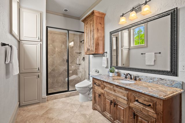 5412 Oakfield Drive, Mckinney, TX 75071