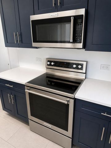 1107 S 15th Avenue, Hollywood, FL 33020