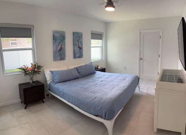 1107 S 15th Avenue, Hollywood, FL 33020