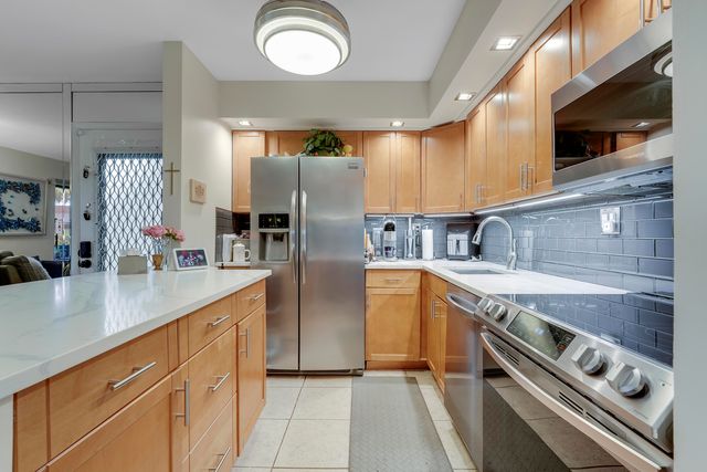 15484 Lakes Of Delray Boulevard 103, Delray Beach, FL 33484