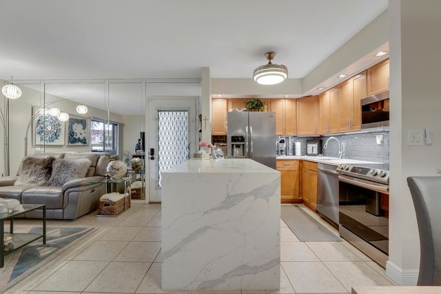 15484 Lakes Of Delray Boulevard 103, Delray Beach, FL 33484