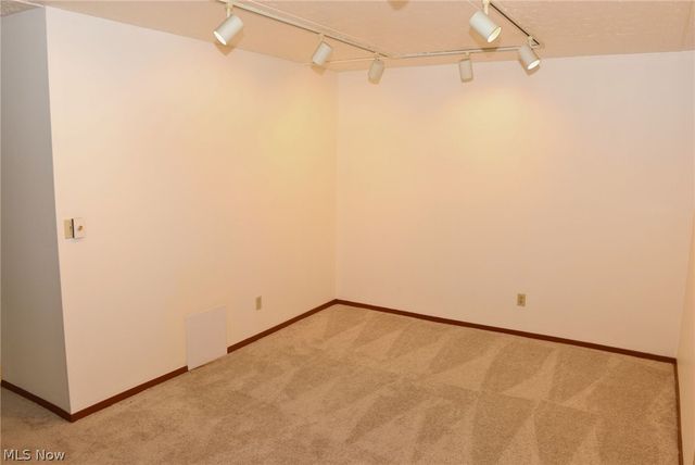 4849 Grace Road, North Olmsted, OH 44070