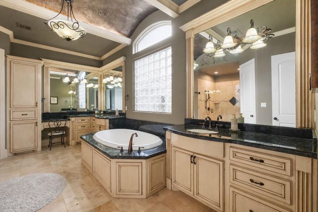 7810 Sunset Falls Court, Spring, TX 77379