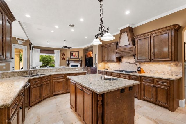 7810 Sunset Falls Court, Spring, TX 77379