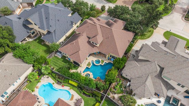 7810 Sunset Falls Court, Spring, TX 77379