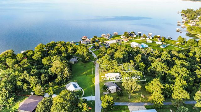 1420 Camilla Lake Road, Coldspring, TX 77331