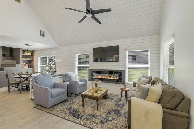 1420 Camilla Lake Road, Coldspring, TX 77331