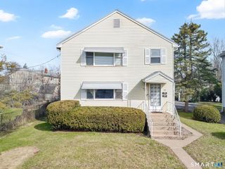 26 Upton Street, New Britain, CT 06051