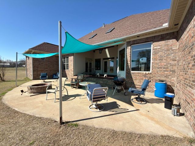 1200 rounds Road, Batesville, AR 72501