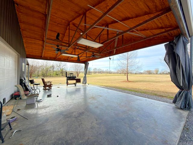 1200 rounds Road, Batesville, AR 72501