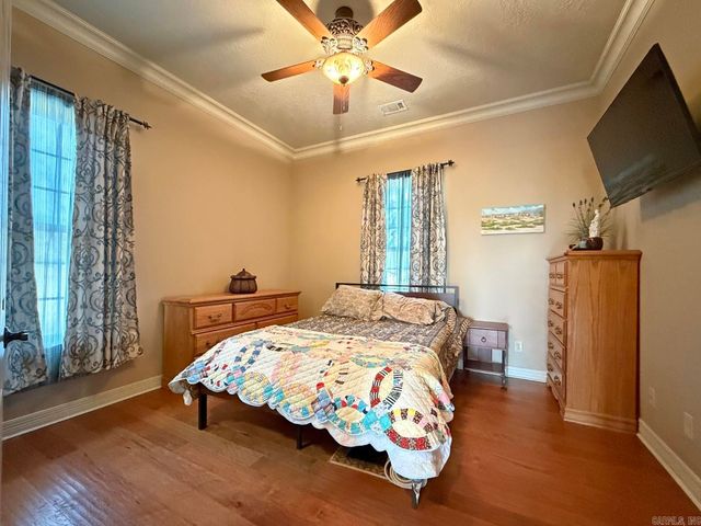 1200 rounds Road, Batesville, AR 72501