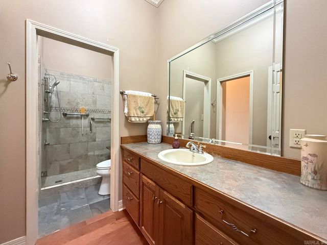 1200 rounds Road, Batesville, AR 72501