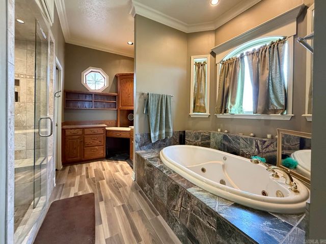 1200 rounds Road, Batesville, AR 72501