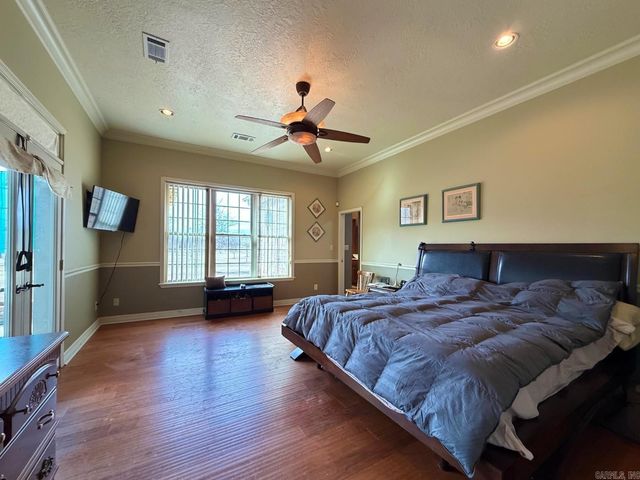 1200 rounds Road, Batesville, AR 72501